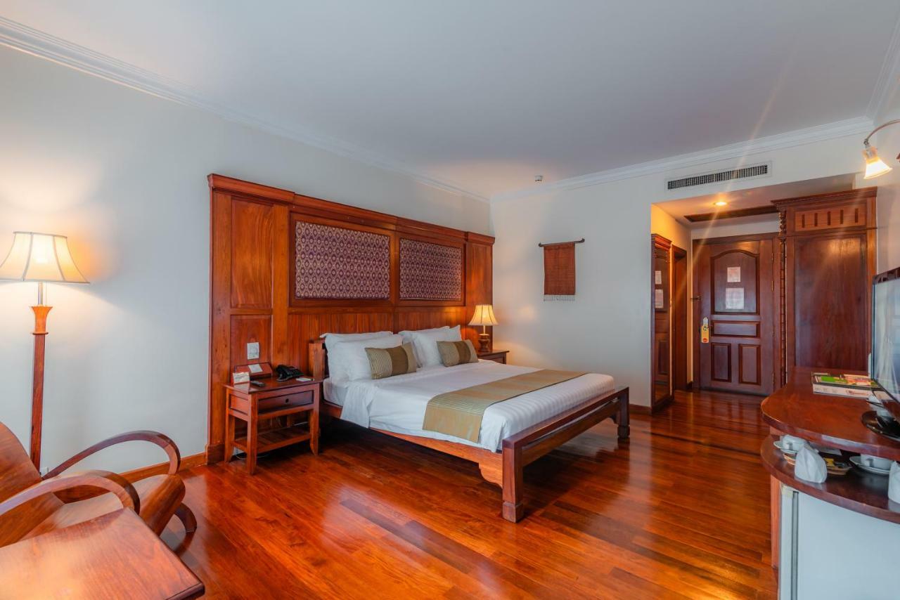 Empress Residencia Resort y Spa Ciudad de Siem Riep Exterior foto